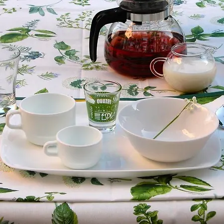 Giruz فندق مبيت وإفطار *